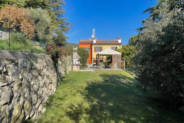 casa indipendente in vendita a Negrar di Valpolicella