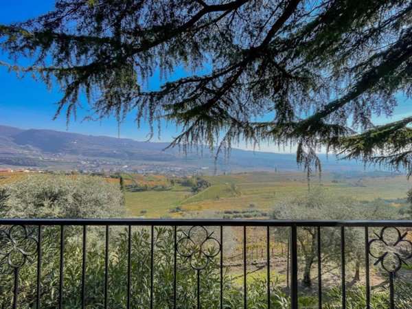casa indipendente in vendita a Negrar di Valpolicella
