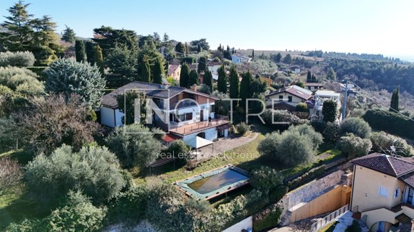 casa indipendente in vendita a Negrar di Valpolicella