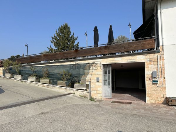 locale di sgombero in vendita a Negrar di Valpolicella in zona Arbizzano