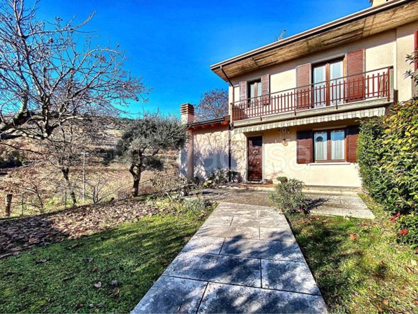 casa indipendente in vendita a Negrar di Valpolicella