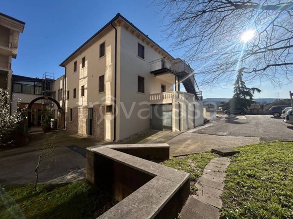 appartamento in vendita a Negrar di Valpolicella