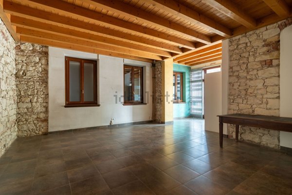 appartamento in vendita a Negrar di Valpolicella in zona Santa Maria