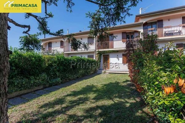 casa indipendente in vendita a Negrar di Valpolicella in zona Jago