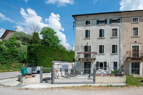 appartamento in vendita a Negrar di Valpolicella
