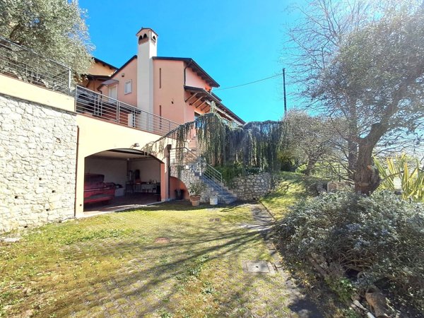 casa indipendente in vendita a Negrar di Valpolicella