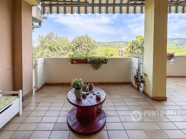 appartamento in vendita a Negrar di Valpolicella in zona Santa Maria