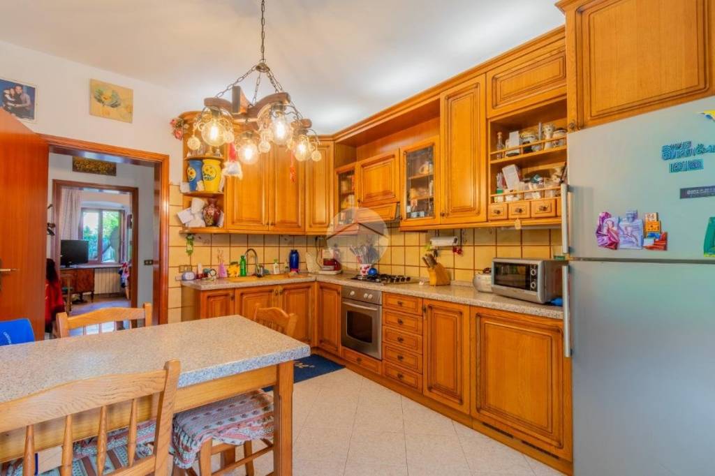 casa indipendente in vendita a Negrar di Valpolicella in zona Santa Maria