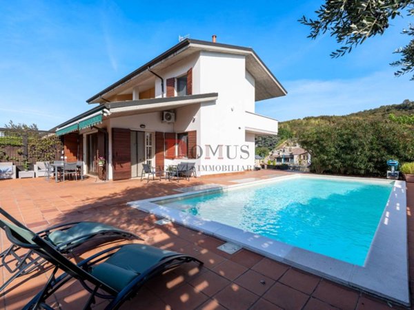 casa indipendente in vendita a Negrar di Valpolicella