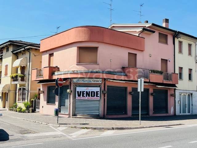 negozio in vendita a Nogara