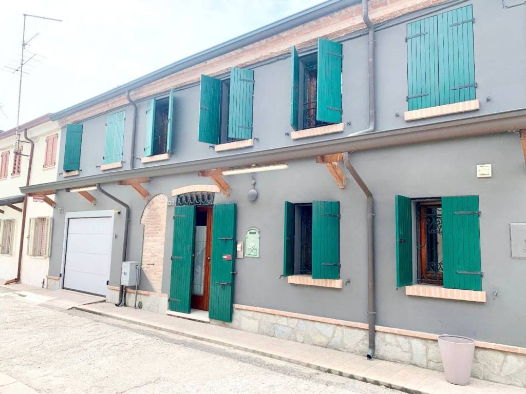 casa indipendente in vendita a Nogara in zona Caselle