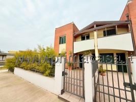 casa indipendente in vendita a Nogara