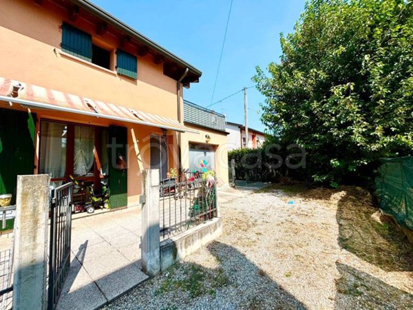 casa indipendente in vendita a Nogara