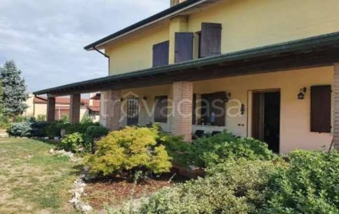 casa indipendente in vendita a Nogara