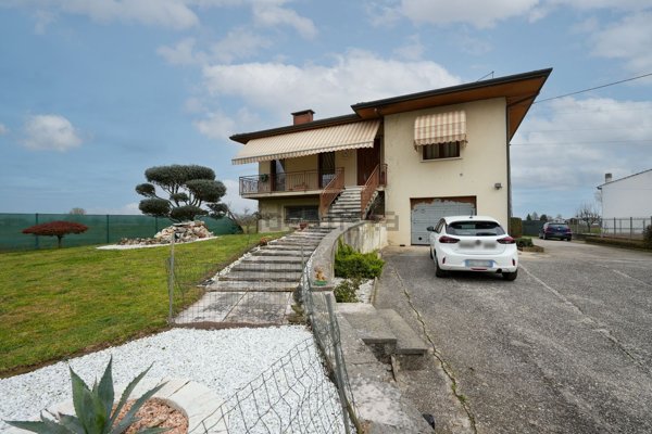 casa indipendente in vendita a Nogara