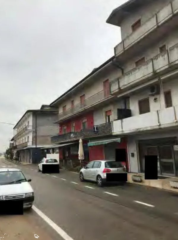 negozio in vendita a Nogara in zona Calcinaro
