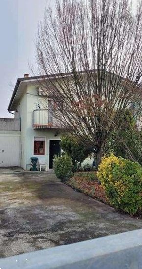 casa indipendente in vendita a Nogara