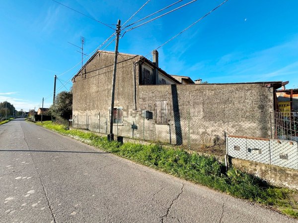 casa indipendente in vendita a Nogara