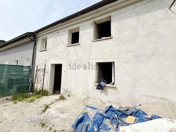 casa indipendente in vendita a Nogara