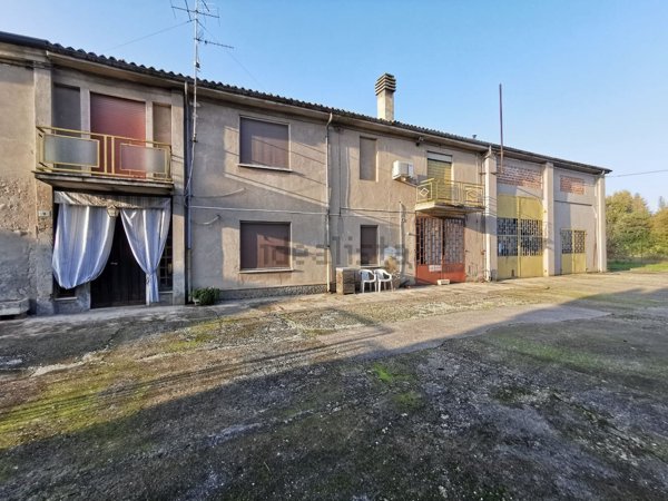 casa indipendente in vendita a Nogara
