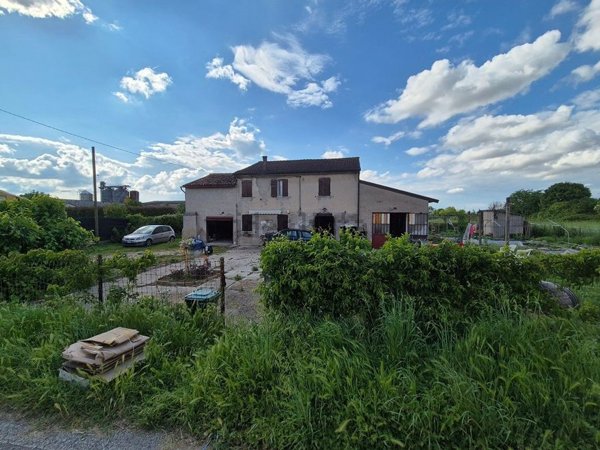 casa indipendente in vendita a Nogara