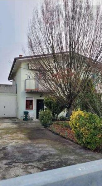 casa indipendente in vendita a Nogara
