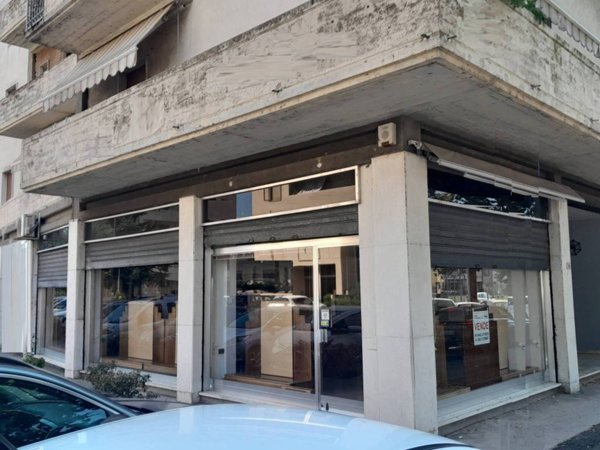 negozio in vendita a Nogara