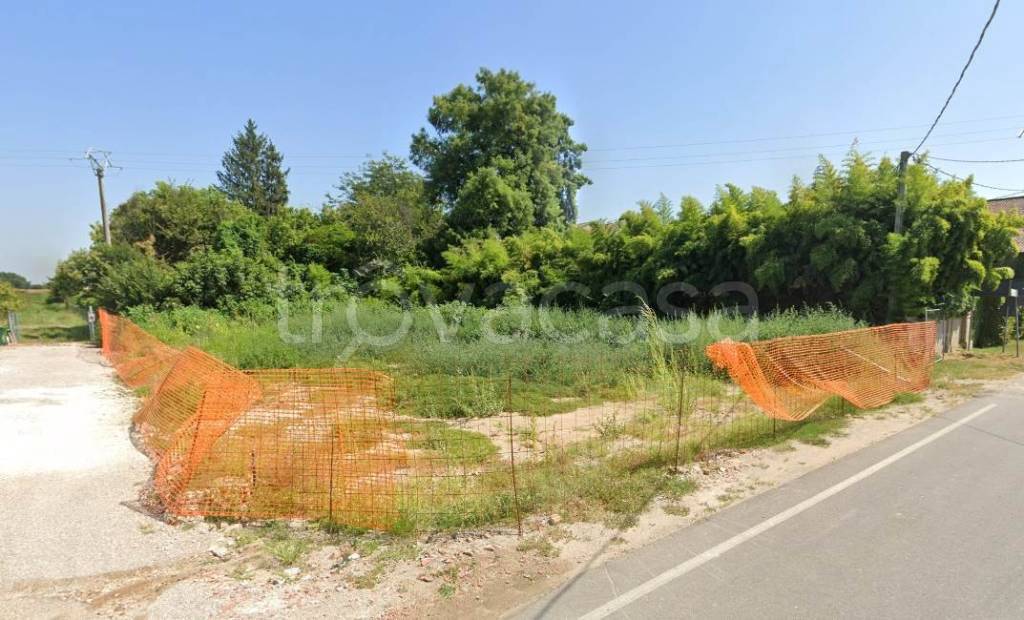 terreno edificabile in vendita a Nogara in zona Calcinaro