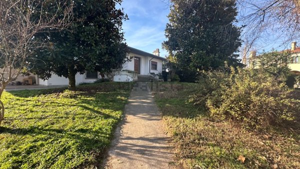 casa indipendente in vendita a Nogara