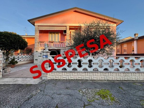 casa indipendente in vendita a Nogara