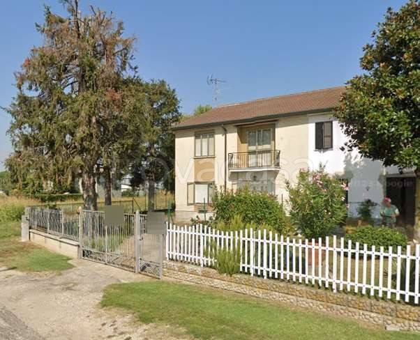 casa indipendente in vendita a Nogara in zona Montalto