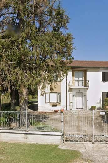 casa indipendente in vendita a Nogara in zona Montalto