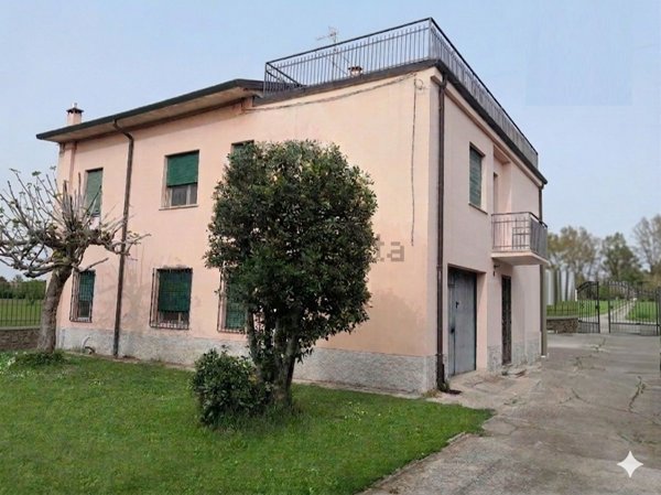 casa indipendente in vendita a Nogara