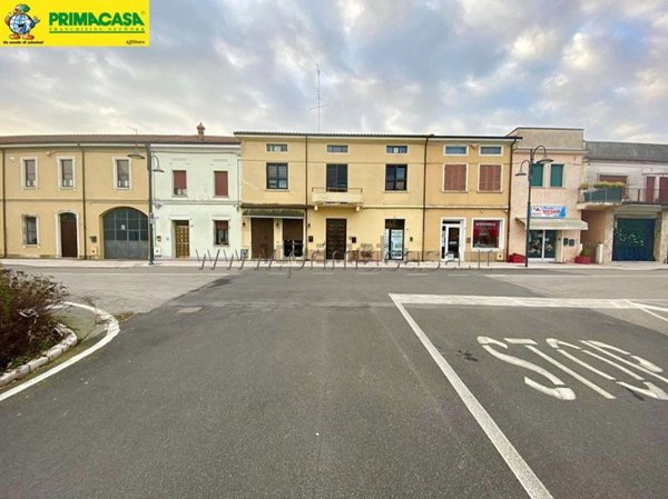 negozio in vendita a Nogara