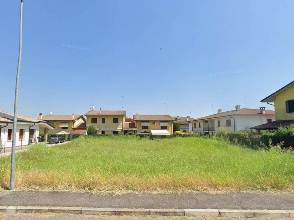 terreno edificabile in vendita a Nogara