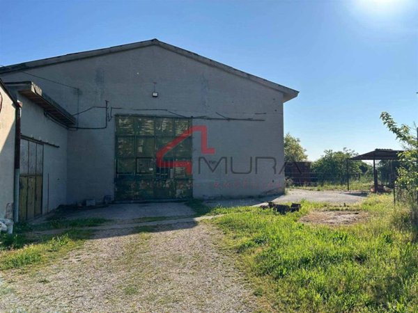 casa semindipendente in vendita a Nogara in zona Caselle