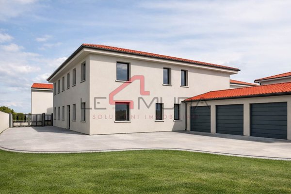 appartamento in vendita a Nogara in zona Calcinaro