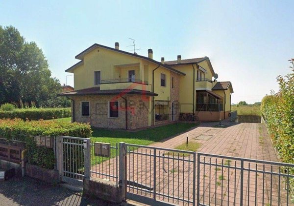 appartamento in vendita a Nogara in zona Caselle