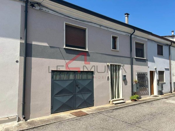 casa indipendente in vendita a Nogara in zona Caselle