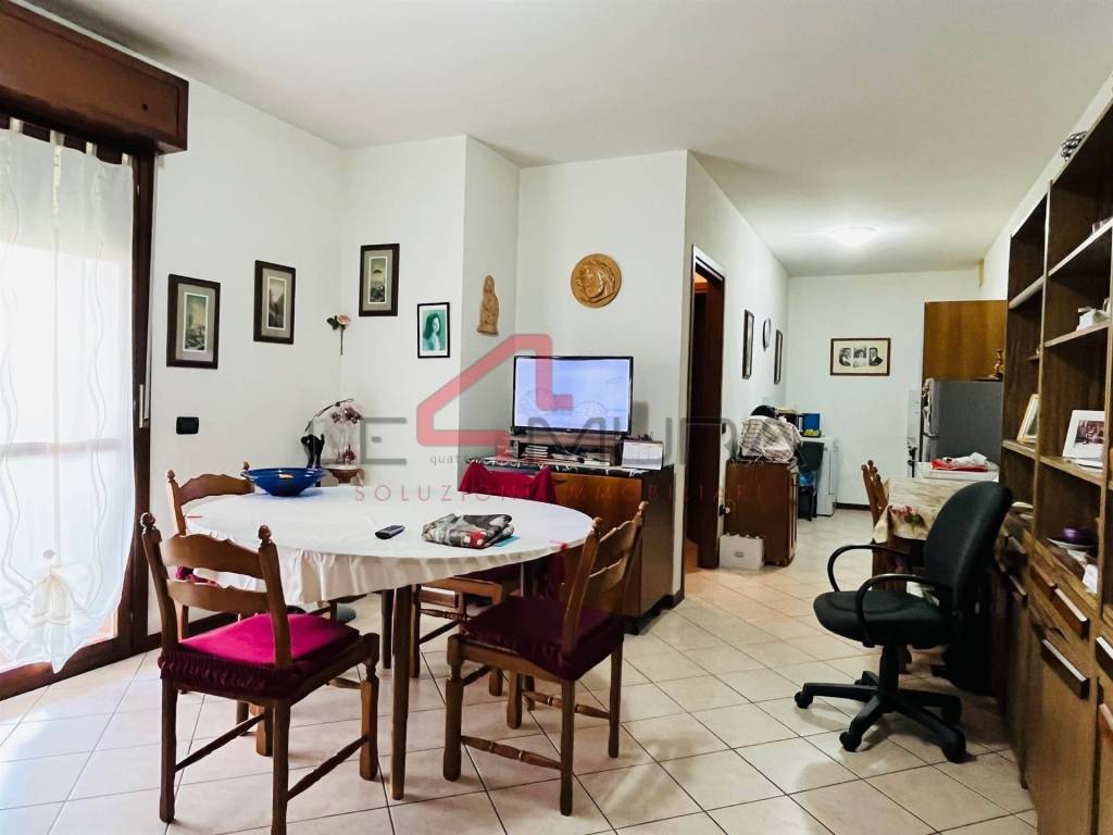 appartamento in vendita a Nogara in zona Caselle