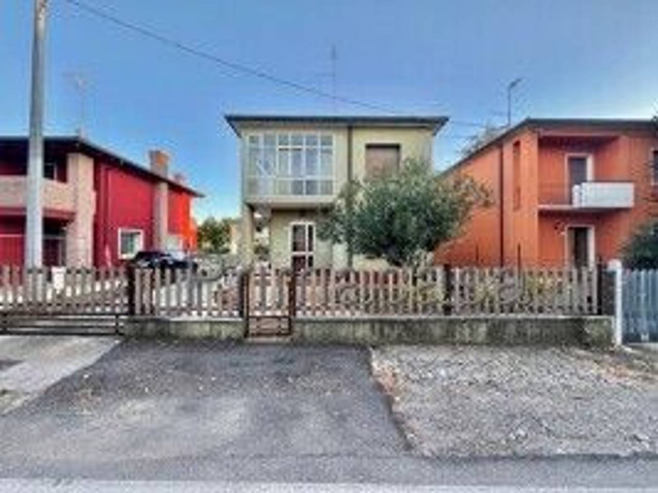 casa indipendente in vendita a Nogara in zona Caselle