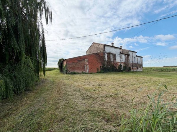 casa indipendente in vendita a Nogara