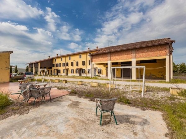 casa indipendente in vendita a Nogarole Rocca