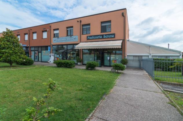 appartamento in vendita a Nogarole Rocca in zona Pradelle