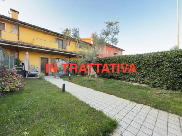 casa indipendente in vendita a Nogarole Rocca in zona Bagnolo