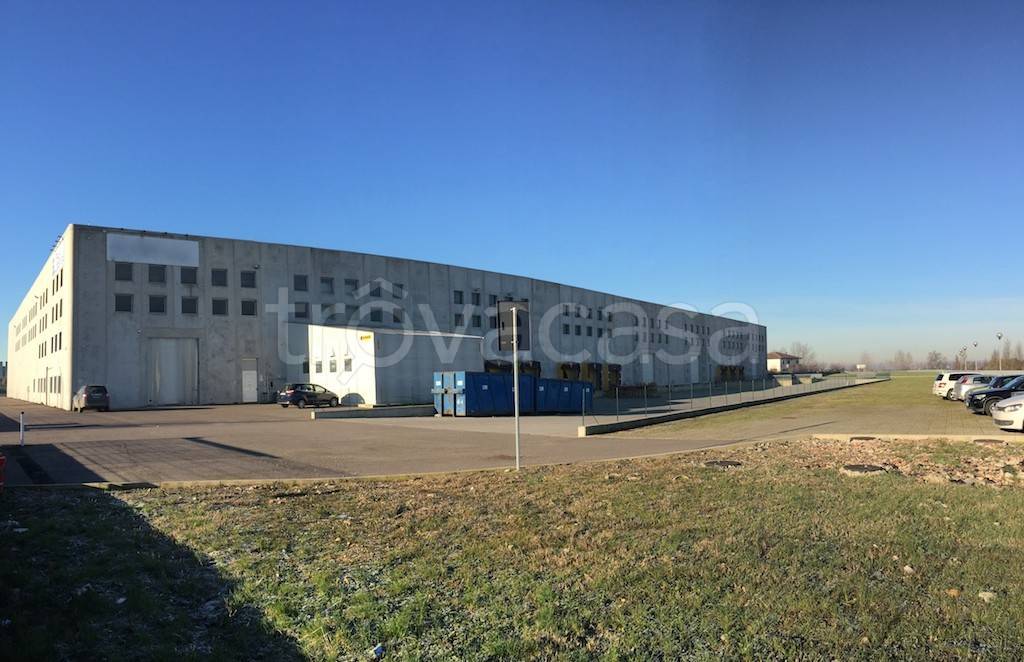 terreno edificabile in vendita a Nogarole Rocca