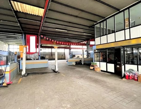 locale di sgombero in vendita a Nogarole Rocca