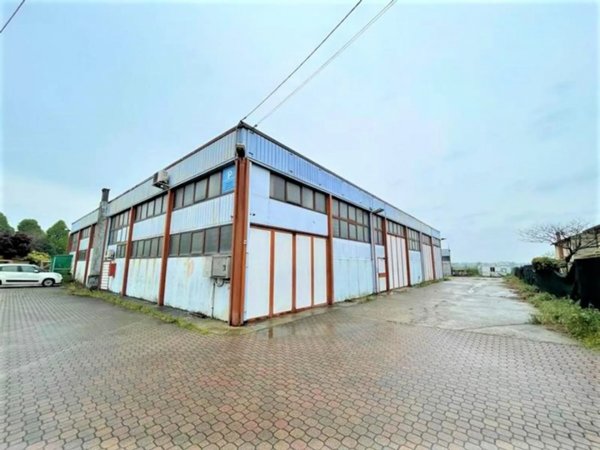 terreno edificabile in vendita a Nogarole Rocca