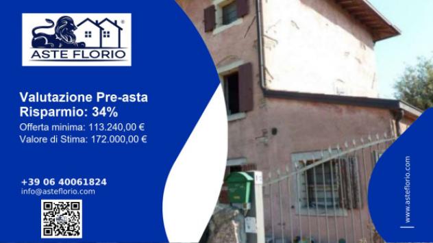 casa indipendente in vendita a Nogarole Rocca in zona Pradelle