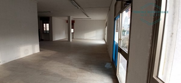 negozio in vendita a Nogarole Rocca